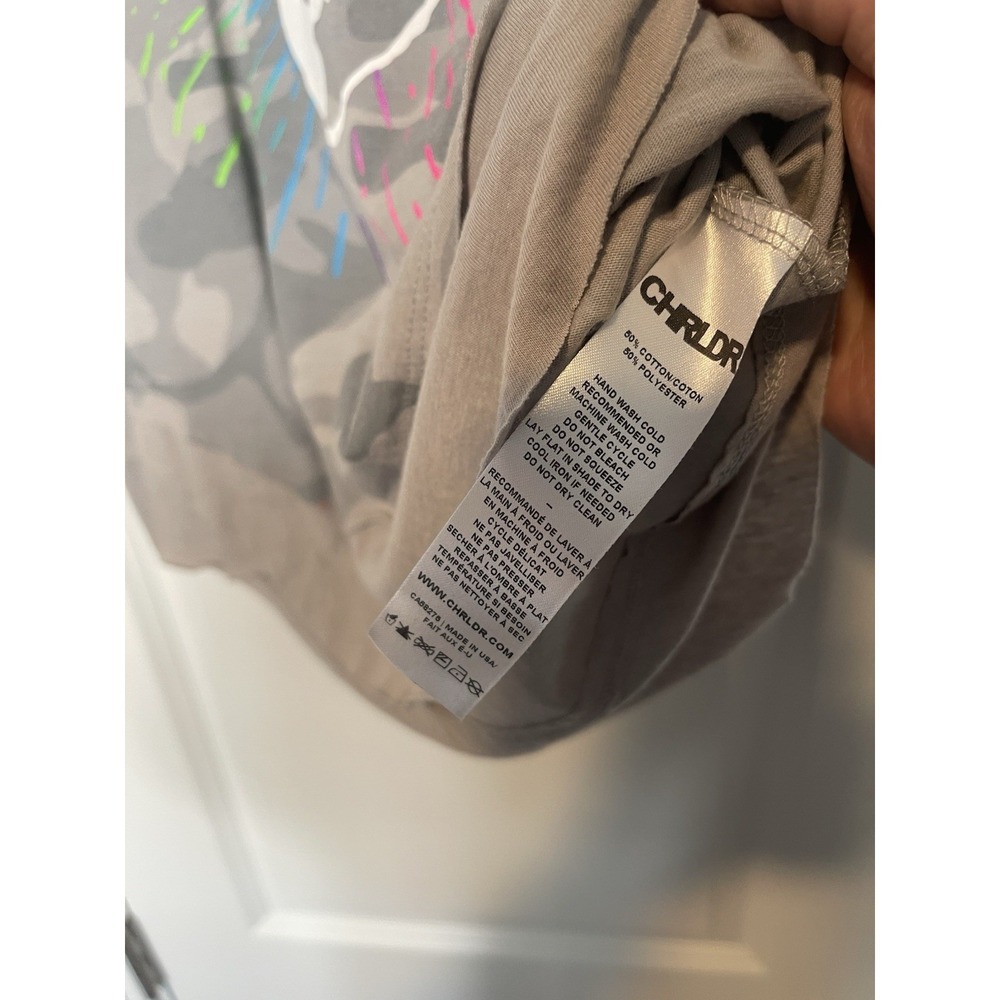CHRLDR Grey Camo T Shirt with White Skull and Rainbow‎ Blast size XS - Picture 5 of 6